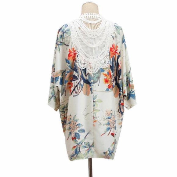 Kimono Style Jacket with In-set Lace - Picture 5 of 8